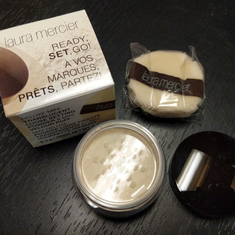 Laura Mercier: Translucent Loose Setting Powder